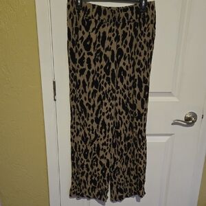 Leopard Print Wide-Leg Pants Medium